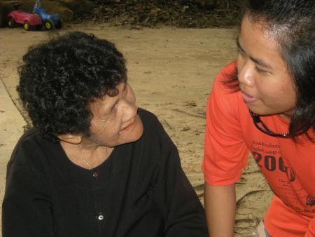 Isaan Phaya Poetry Recital and Palm-reading by Tiam Meesri (Set of 18 Photographs)