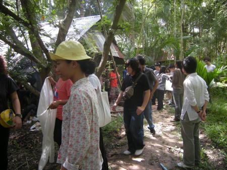 Tie Dye Workshop (Set of 94 Photographs)