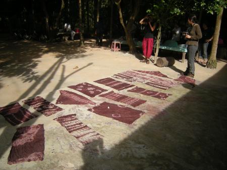 Tie Dye Workshop (Set of 94 Photographs)